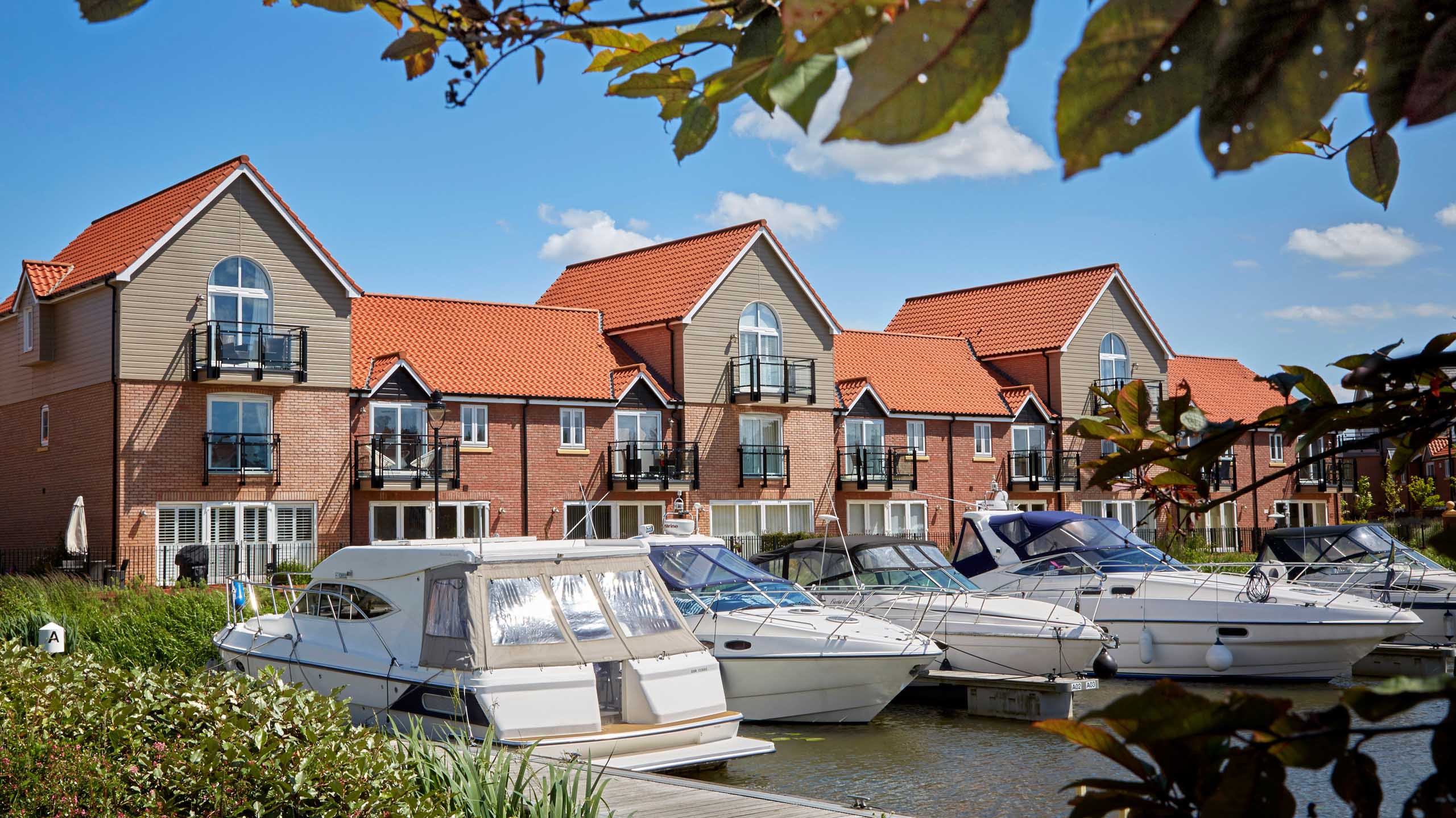 Park Lane D&B Burton Waters