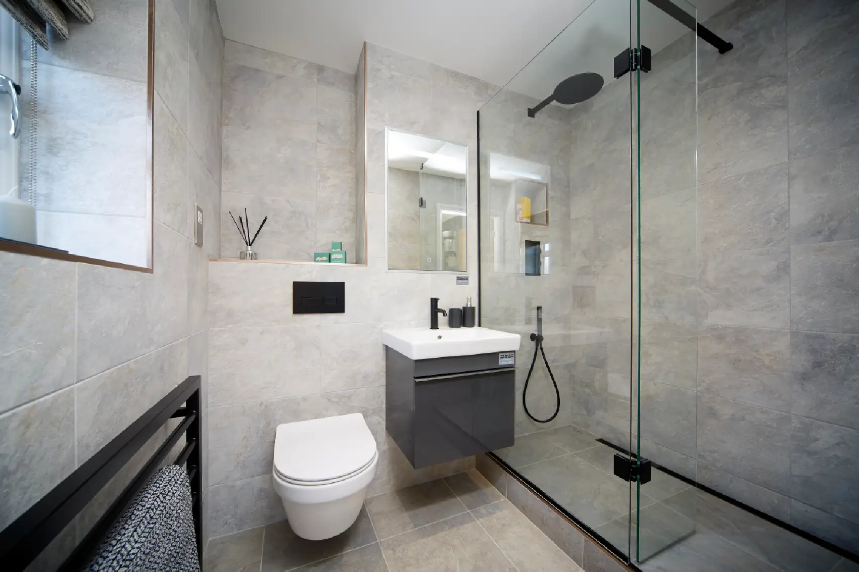 Soft Close toilet seats
